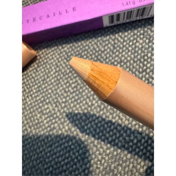 Chantecaille Brow Lift Eclat new in box hard to find - Picture 4 of 4